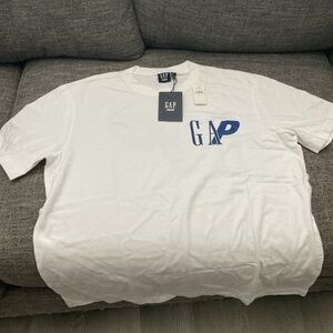 Gap Palace white T shirt